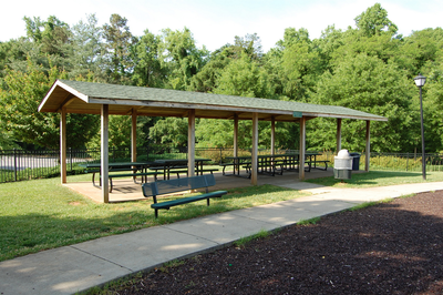 Picnic structure